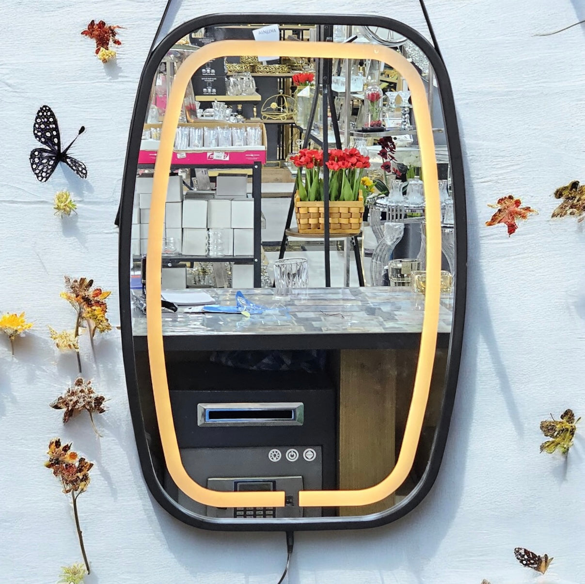 Led mirror 65x43 cm (D929)